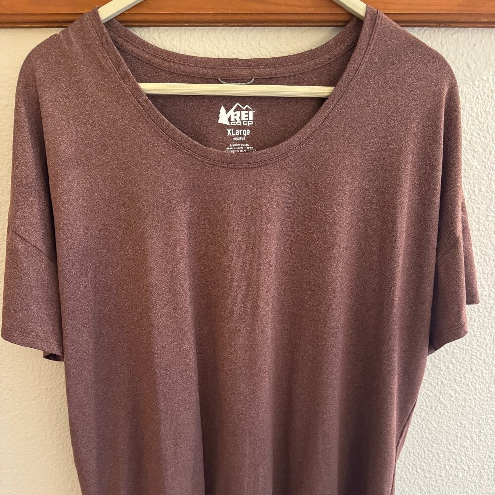 REI Co-op Women’s Lightweight Hiking Top – Size X-Large